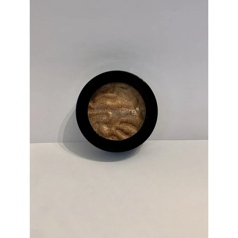 Bellapierre Cosmetics brand new